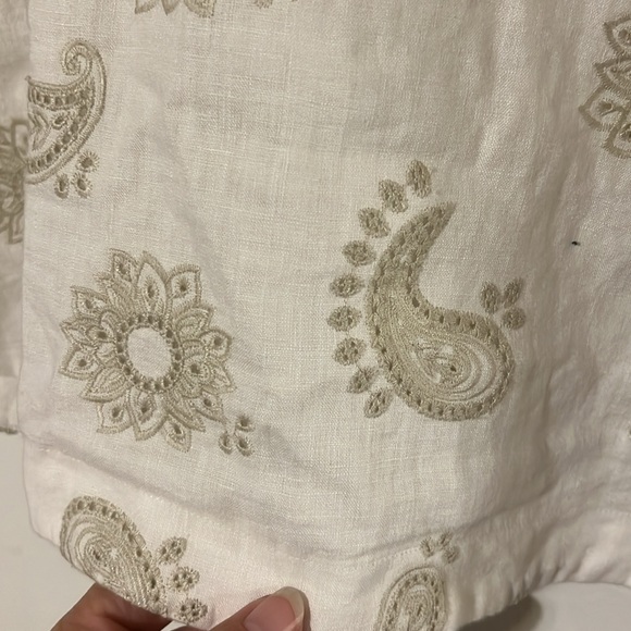 COPY - Johnny Was gorgeous linen 3/4 sleeve embroidered top - Picture 6 of 9